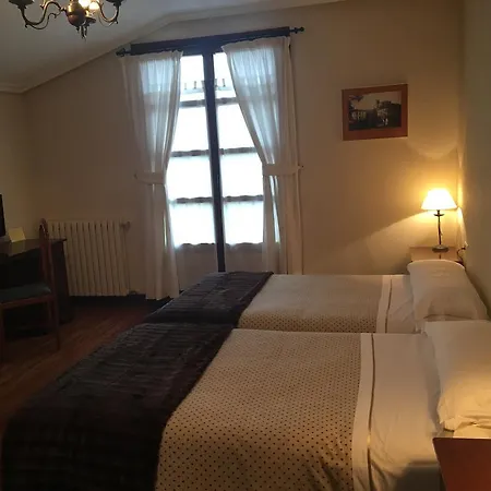 Pensión Zezilionea Olaberría